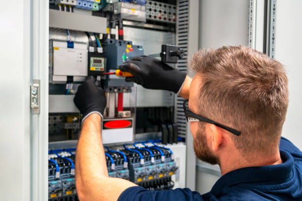 Best Circuit Breaker Repair  in East Village, CT